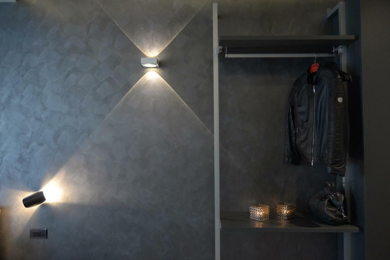 Suite28 Brindisi Bagian luar foto