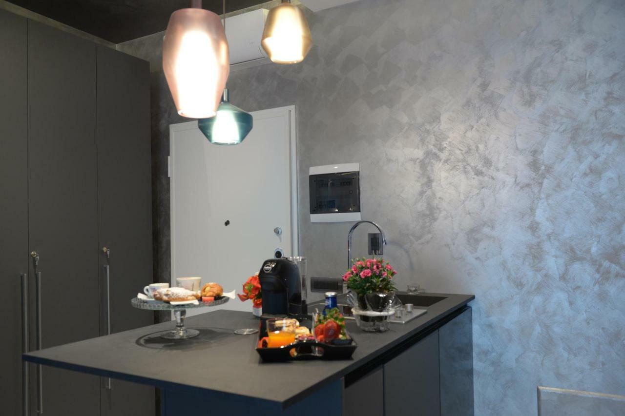 Suite28 Brindisi Bagian luar foto