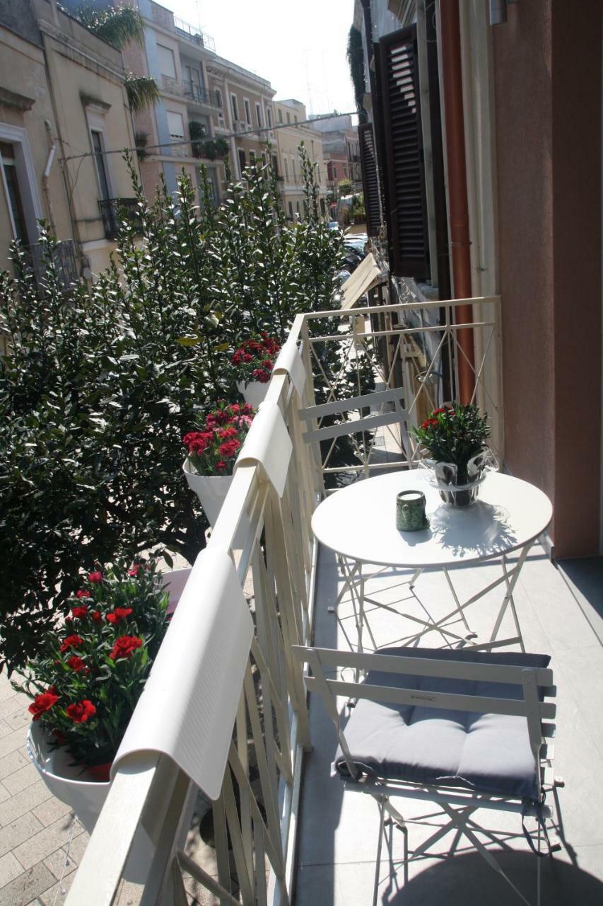 Suite28 Brindisi Bagian luar foto